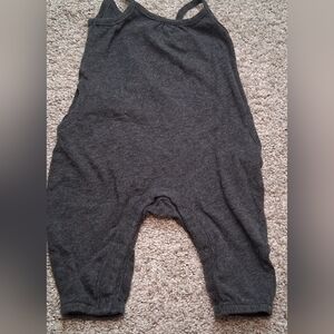 Old Navy Dark Gray Unisex Baby Romper Size 3-6 Months